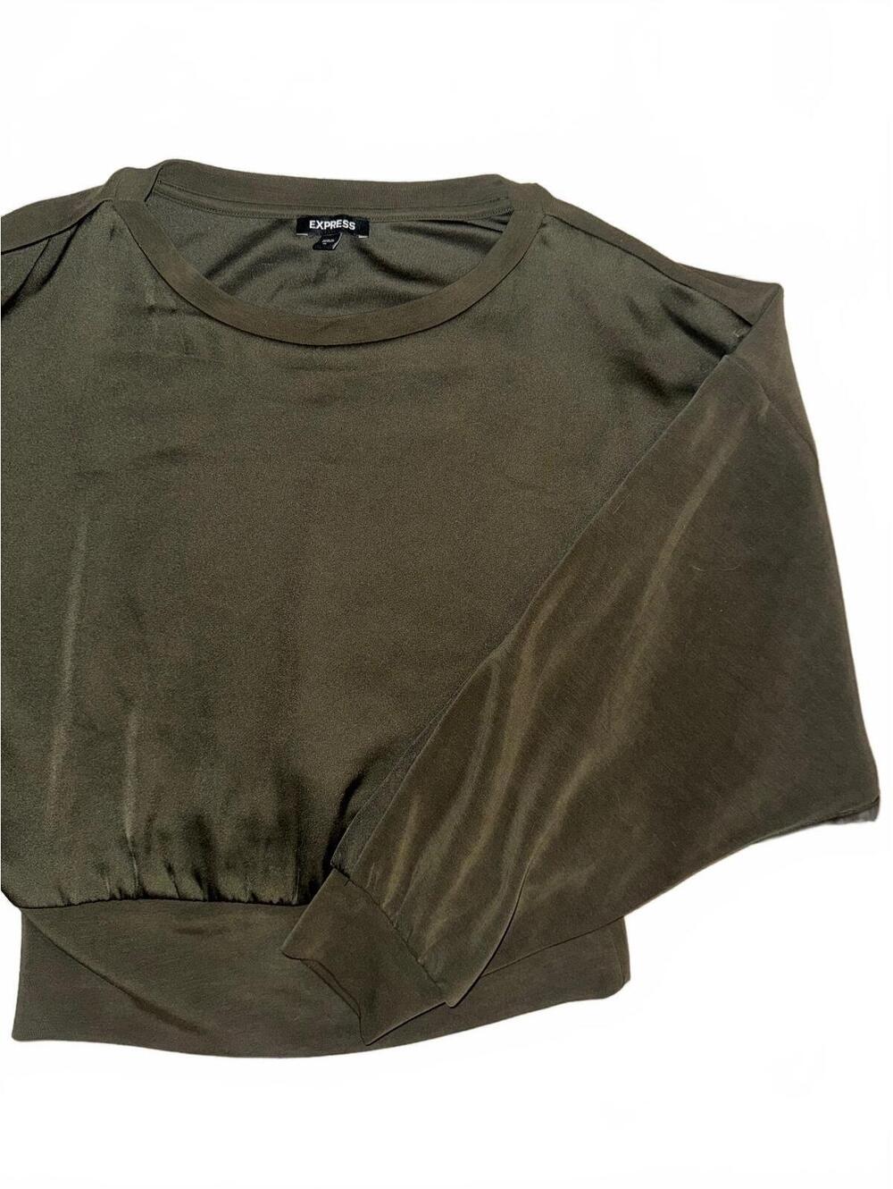 Women's Express olive velvet fleece pullover sweatshirt size medium - Picture 2 of 4